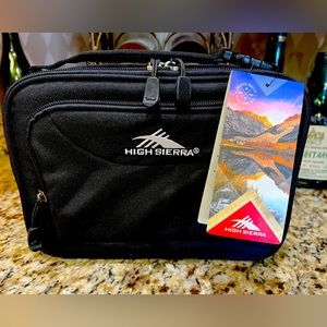 Black High Sierra Single Compartment Lunch Bag